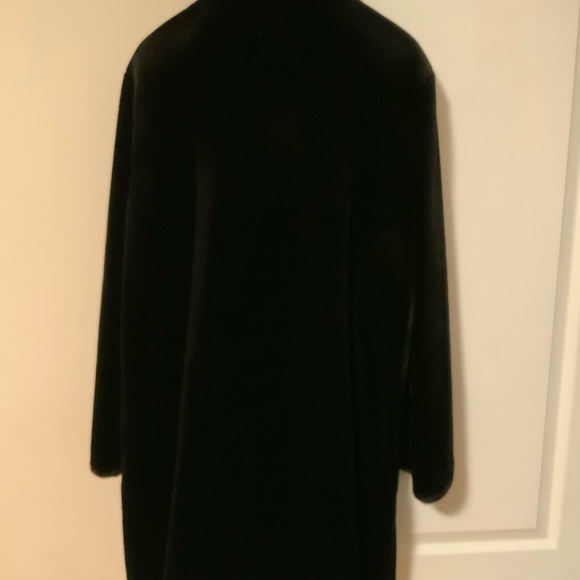 Faux Fur Jones New York Coat - Picture 2 of 5